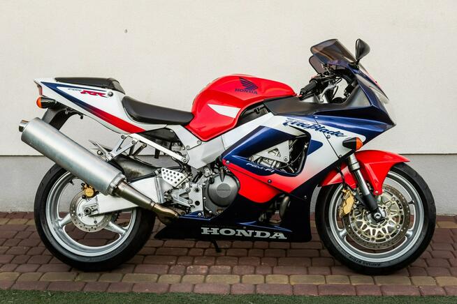 Honda CBR 929 RR 2000 SC 44 Raty Transport Największy Wybór Motocykli W PL