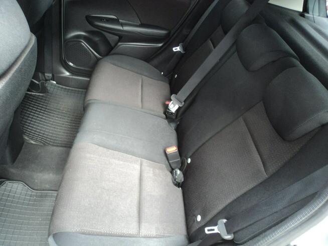 sprzedam HONDE JAZZ z 2015r 1.4b automat malutki przebieg tylko39tyśkm