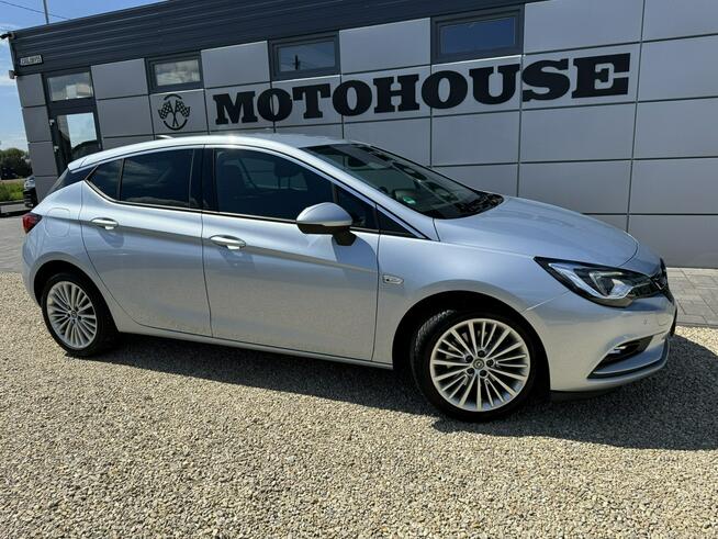 Opel Astra 1,6 SIDI Turbo "Innovation"