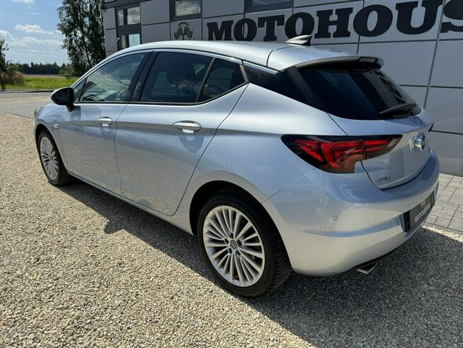 Opel Astra 1,6 SIDI Turbo "Innovation"