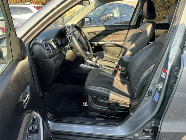 Suzuki Vitara 1,4 hybryda 4X4. allgrip skora radar kamera LED