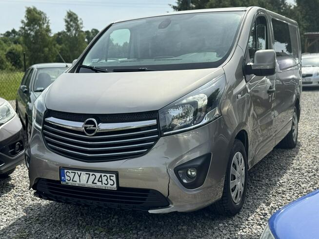 Opel Vivaro 1,6 120 3 osobowy klimatyzacja