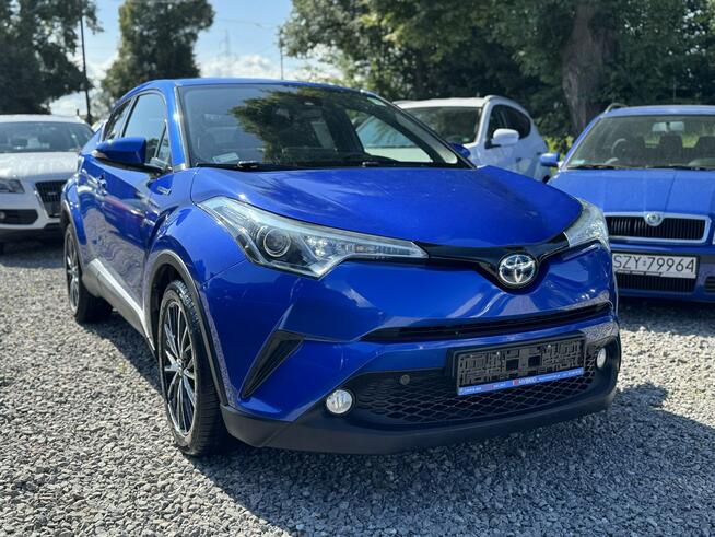 Toyota C-HR 1,8 selection skóra full LED hybryda