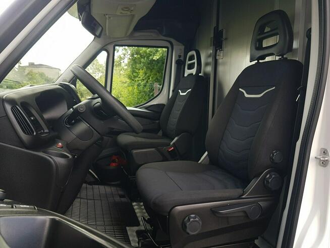 Iveco Daily KONTENER NISKOPODŁOGOWY 4,43x2,23x2,42 SKLEP BAR FOODTRUCK KAMPER AC