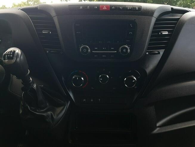 Iveco Daily KONTENER NISKOPODŁOGOWY 4,43x2,23x2,42 SKLEP BAR FOODTRUCK KAMPER AC