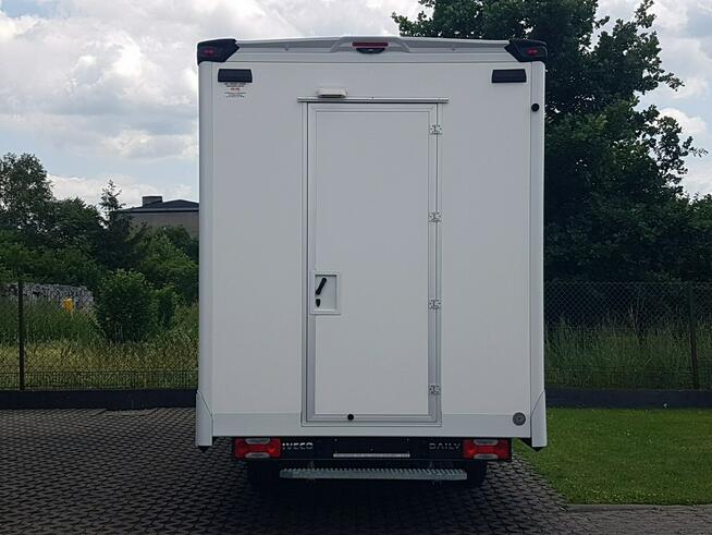 Iveco Daily KONTENER NISKOPODŁOGOWY 4,43x2,23x2,42 SKLEP BAR FOODTRUCK KAMPER AC