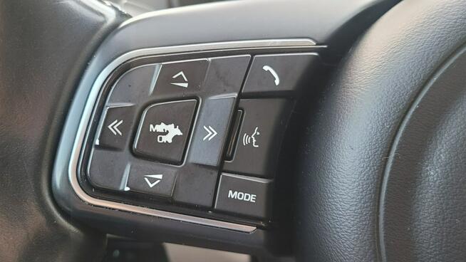 Jaguar XE na raty od 3000 bez BIK KRD od FastCars