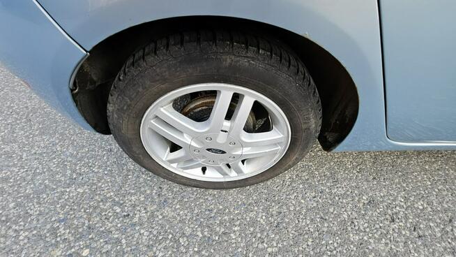 Ford Fiesta gołąbkowa na raty bez BIK KRD