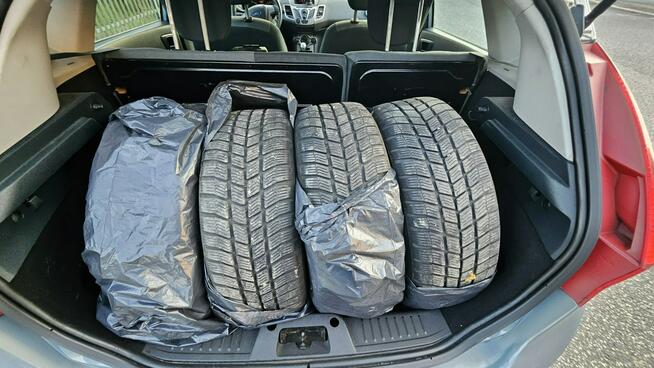 Ford Fiesta gołąbkowa na raty bez BIK KRD