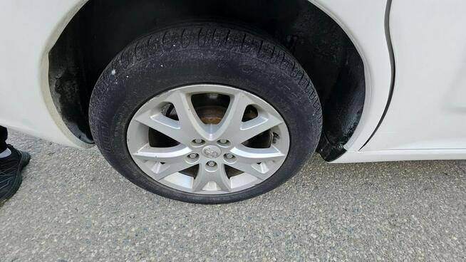 Toyota Corolla Verso na raty bez BIK KRD od FastCars