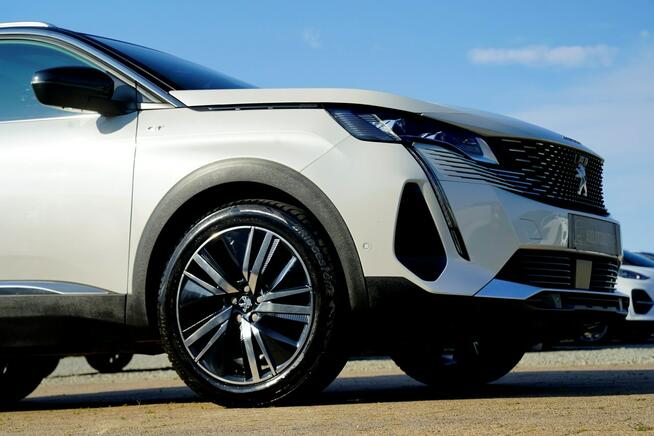 Peugeot 5008 GT kamery Skora Nawi blis night vision PANORAMA masaze ACC sam parkuje