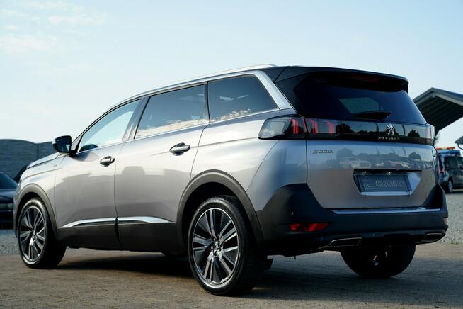 Peugeot 5008 GT kamery Skora Nawi blis panorama masaze ACC sam parkuje 7 osob MAX