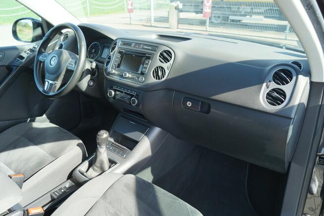 Volkswagen Tiguan HIGHLINE 2,0 140 KM NAVI 6 LAT JEDEN WŁAŚCICIEL ORYGINAŁ
