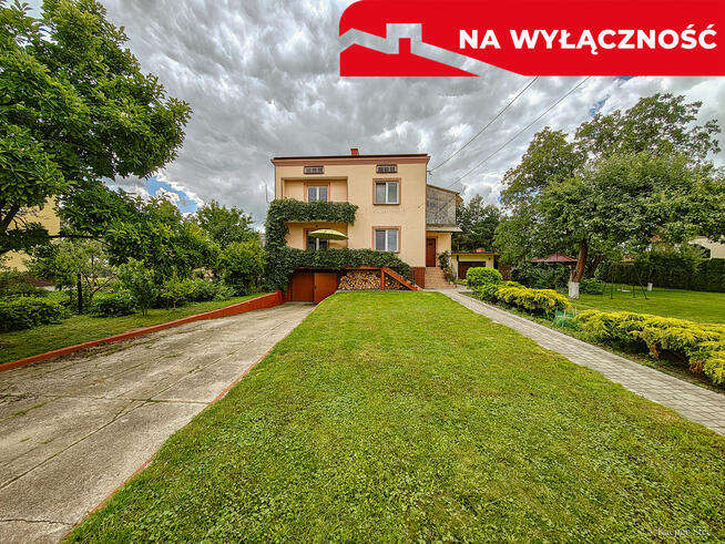 Dom z potencjałem w sercu Żabna - 799 000 zł