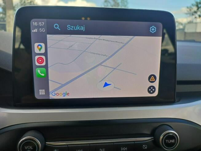 Ford Focus Salon Polska fv23