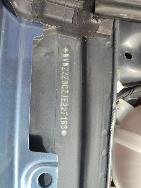 Volkswagen Tiguan Krajowy fv23 4x4 kamery 360