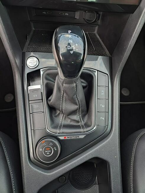 Volkswagen Tiguan Krajowy fv23 4x4 kamery 360