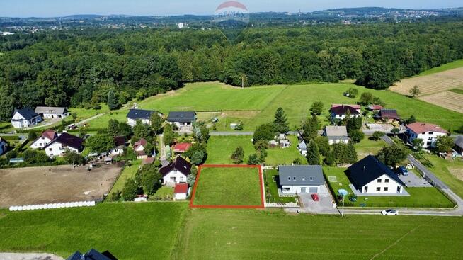 Widok na góry, Spokojna okolica