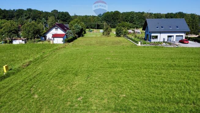 Widok na góry, Spokojna okolica