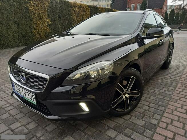 V40 Cross Country DużaNavi Distronic BLISS Asystent Pasa Bogata Wersja