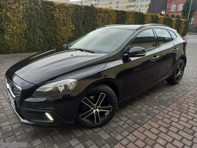 V40 Cross Country DużaNavi Distronic BLISS Asystent Pasa Bogata Wersja