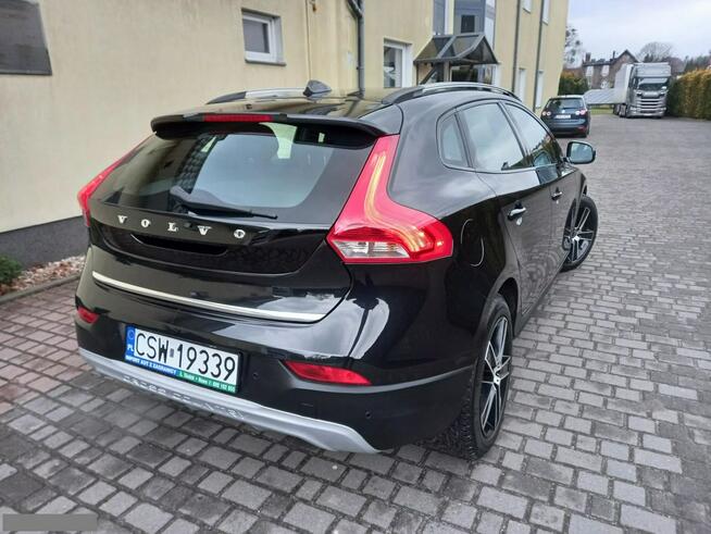 V40 Cross Country DużaNavi Distronic BLISS Asystent Pasa Bogata Wersja