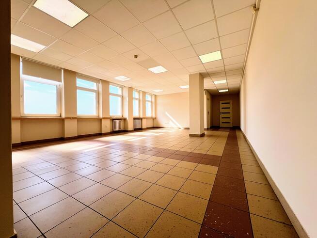 Wysoki parter, klimatyzacja, kuchnia