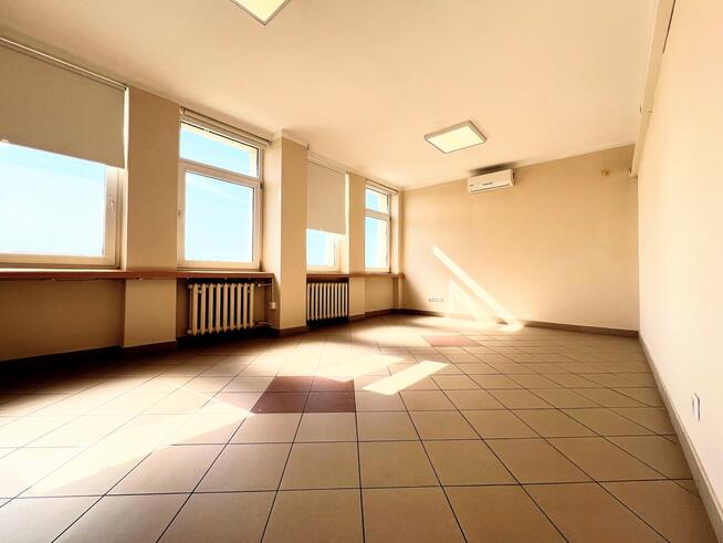 Wysoki parter, klimatyzacja, kuchnia