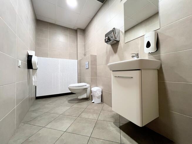 Wysoki parter, klimatyzacja, kuchnia