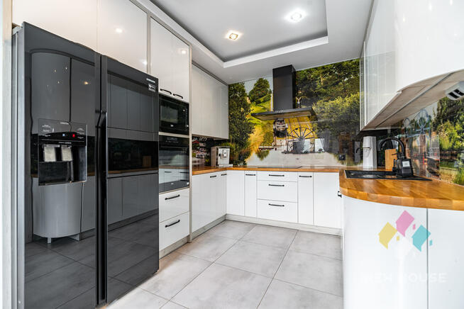 Dom idealny na pensjonat, z warsztatem