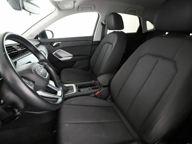 Audi Q3 PHEV S-Tronic virtual cocpit navi klima auto kamery grzane fotele