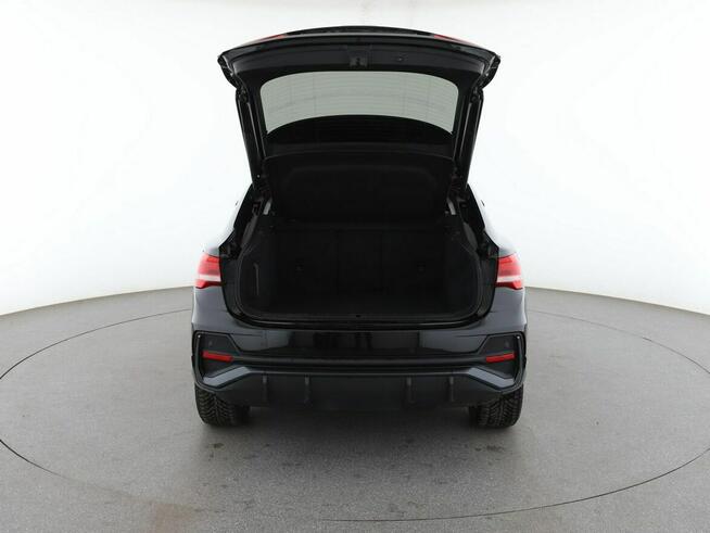 Audi Q3 PHEV S-Tronic virtual cocpit navi klima auto kamery grzane fotele