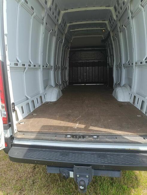 IVECO Furgon. Pierwszy właściciel.