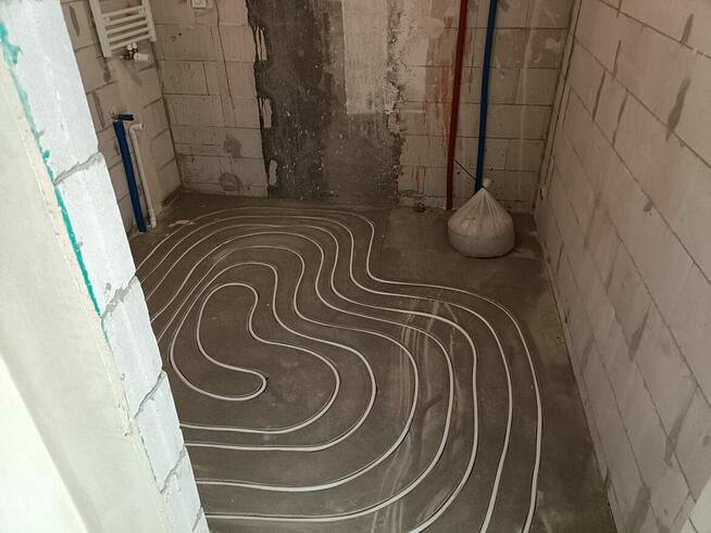 Ogrzewanie podłogowe frezowane, montaż ogrzewania podłogoweg