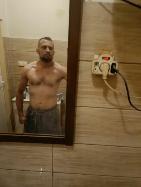 Która chętna na spotkanie właśnie wynająłem hotel