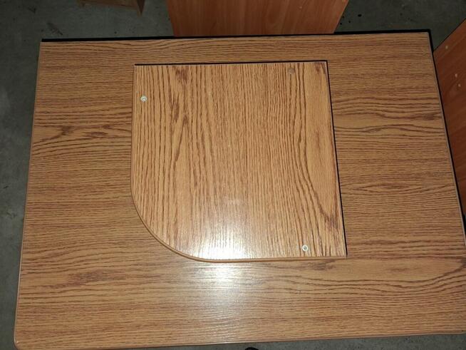 Sprzedam biurko komputerowe