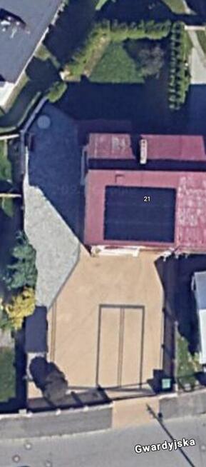 Syndyk sprzeda dom z działką