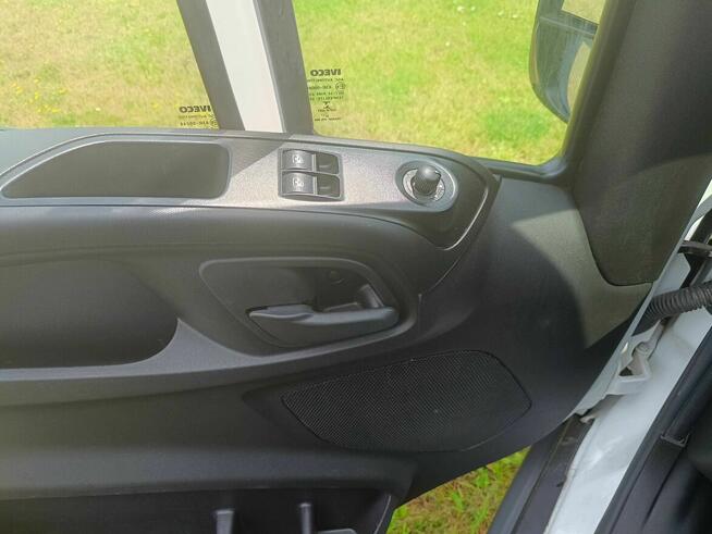 IVECO Furgon. Pierwszy właściciel.