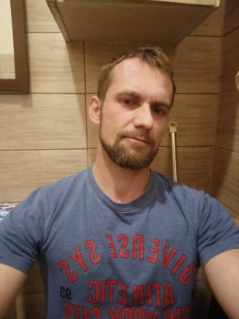 Która chętna na spotkanie właśnie wynająłem hotel