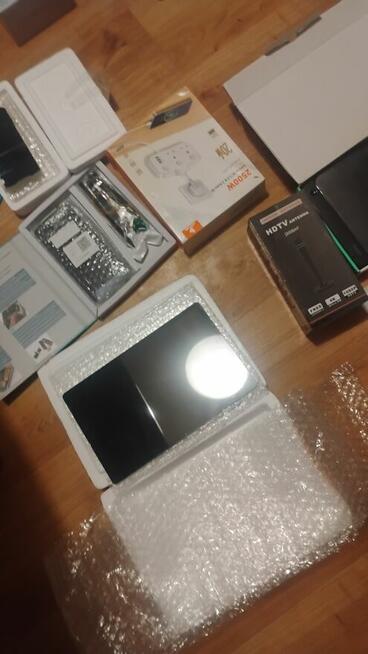 Sprzedam wszystko co widoczne na zdjęciu