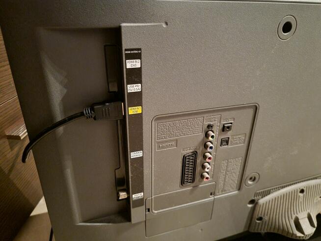 Sprzedam telewizor marki Samsung 32 Model: UE32F4000AW wraz