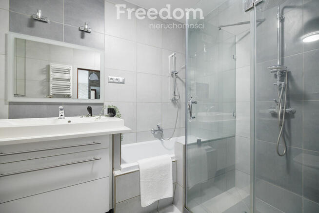 3-pokojowe mieszkanie z balkonem oraz piwnicą 79m²