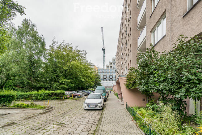 Dwustronne mieszkanie w Śródmieściu