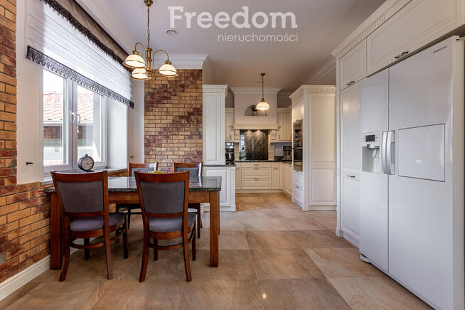 Wyjątkowy dom z dostępem do jeziora k.Ełku