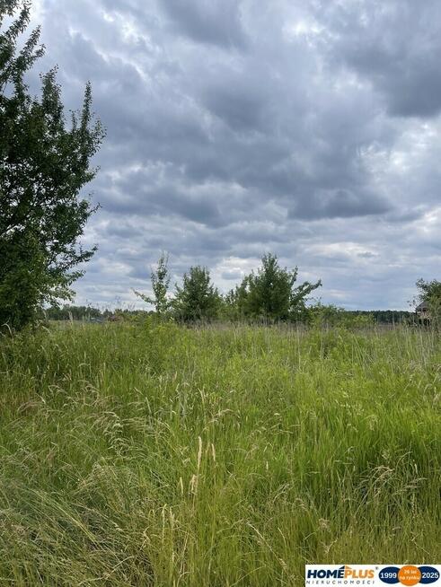 Działka budowlana 930 m² - blisko Warszawy.