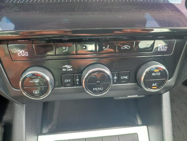 Škoda Octavia Salon Polska fv23%