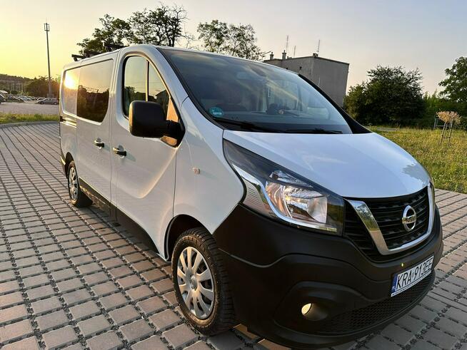 Nissan NV300