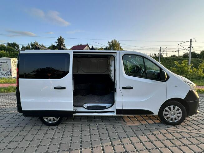 Nissan NV300