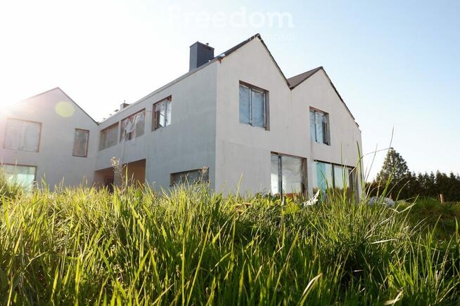 Dom w zabudowie bliźniaczej