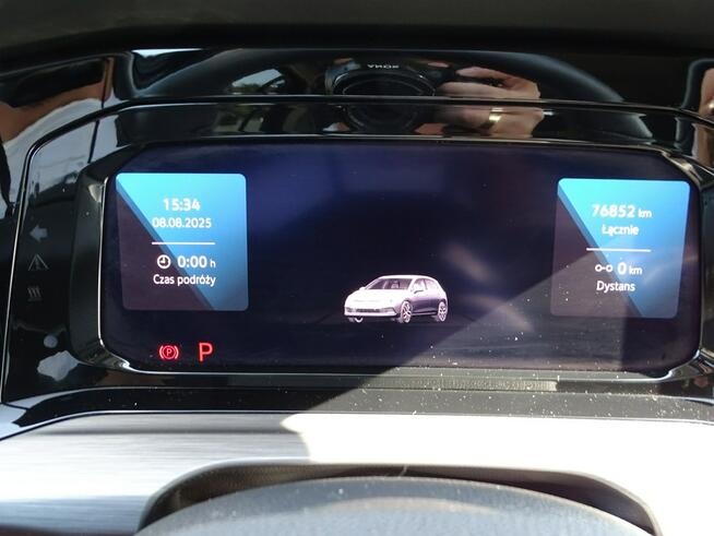 Volkswagen Golf 2.0tdi "STYLE" Super Stan!!!